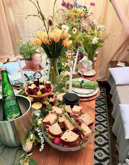 Autumn Family Gatherings: The Ice Bucket as a Centerpiece for Refreshments